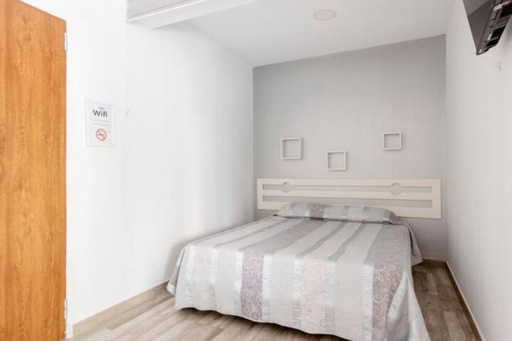 Center Apartment *